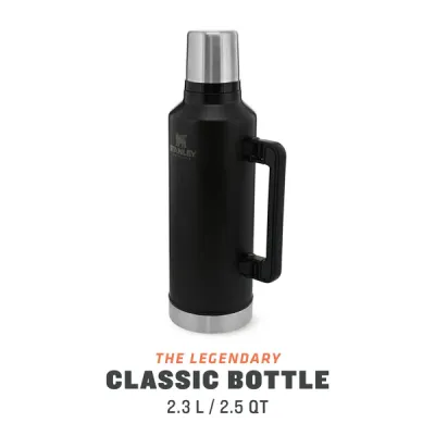 Stanley Classic Legendary Bottle 2.3L Matte Black Pebble